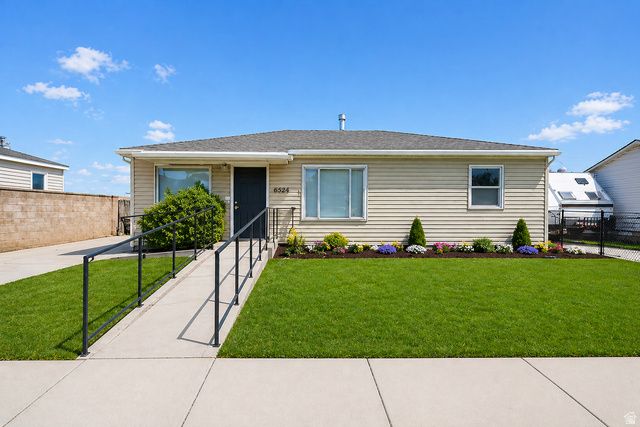 4594 W 5335 S, Kearns, UT 84118