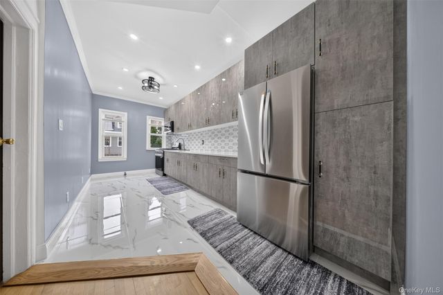 104-21 92nd Avenue, Richmond Hill, NY 11418