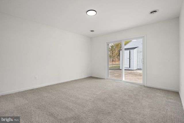 8400 TEMPLE HILL RD, Temple Hills, MD 20748