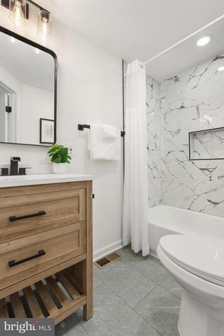 8400 TEMPLE HILL RD, Temple Hills, MD 20748