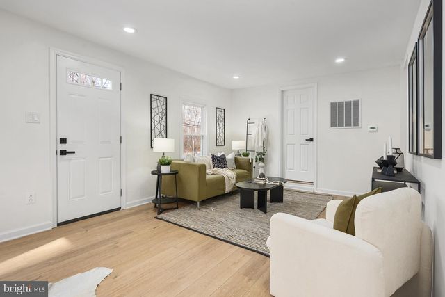 8400 TEMPLE HILL RD, Temple Hills, MD 20748