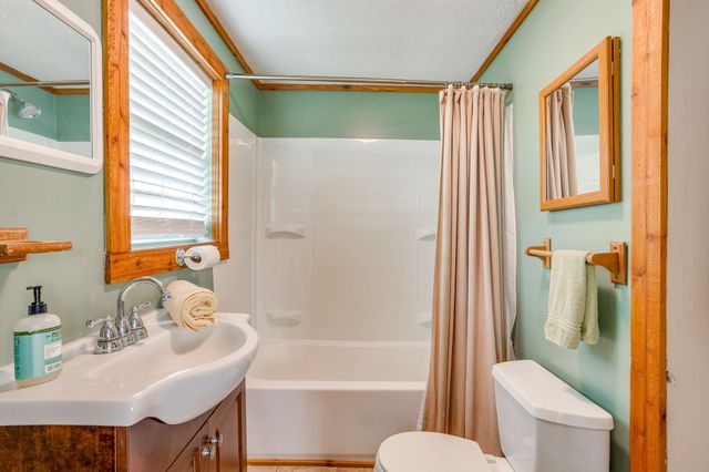 13350 Miller Road, Azle, TX 76020