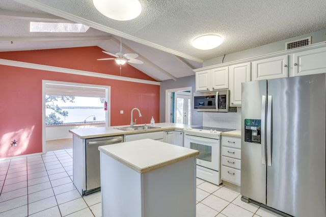 13350 Miller Road, Azle, TX 76020