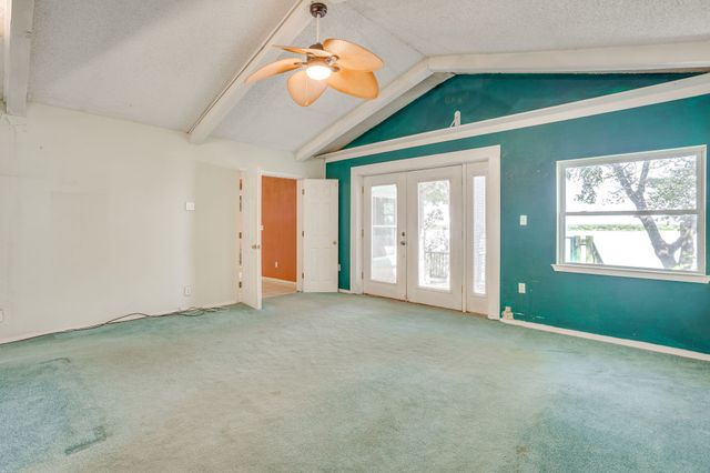 13350 Miller Road, Azle, TX 76020