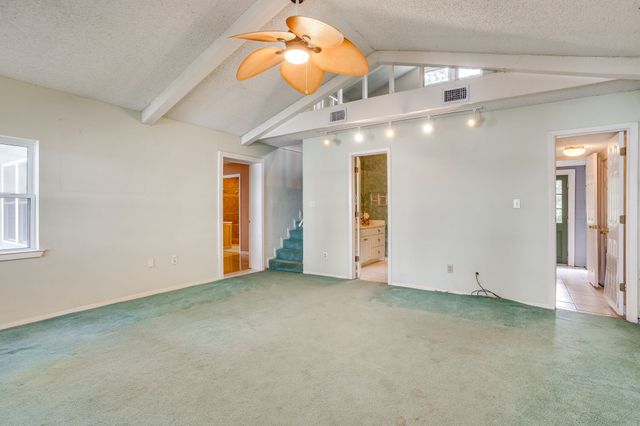 13350 Miller Road, Azle, TX 76020