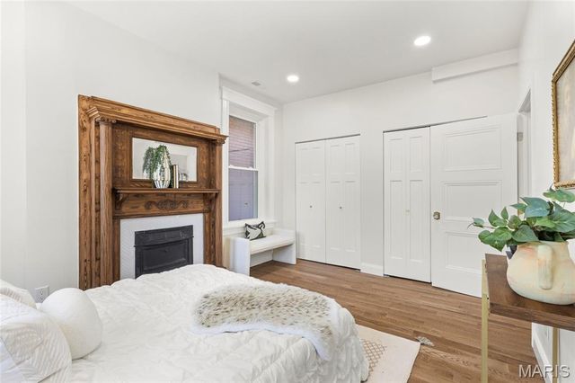 3950 Shenandoah Avenue, St Louis, MO 63110