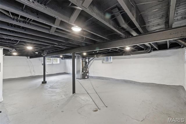 3950 Shenandoah Avenue, St Louis, MO 63110
