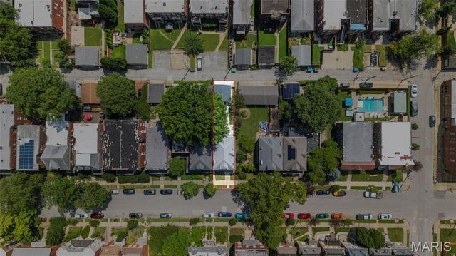 3950 Shenandoah Avenue, St Louis, MO 63110