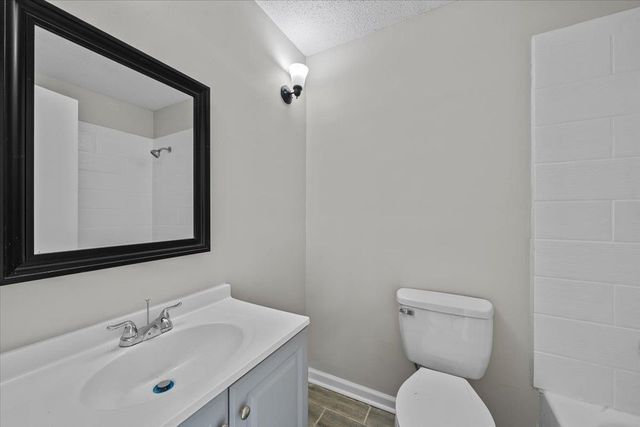 3935 W CHRISTINE GDNS, Memphis, TN 38118