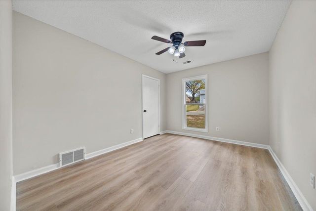 3935 W CHRISTINE GDNS, Memphis, TN 38118