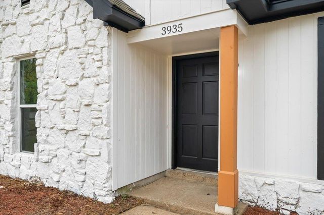 3935 W CHRISTINE GDNS, Memphis, TN 38118