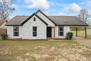 3935 W CHRISTINE GDNS, Memphis, TN 38118