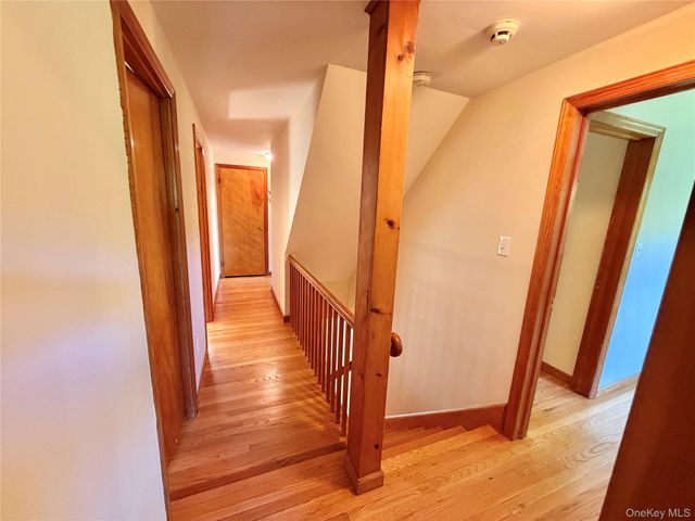 191 N Putt Corners Road, New Paltz, NY 12561