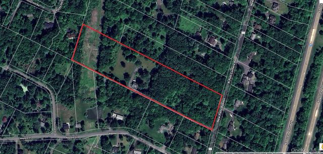 191 N Putt Corners Road, New Paltz, NY 12561