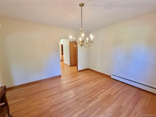 191 N Putt Corners Road, New Paltz, NY 12561