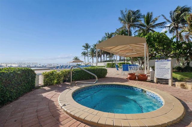 3505 S Ocean Dr 817, Hollywood, FL 33019