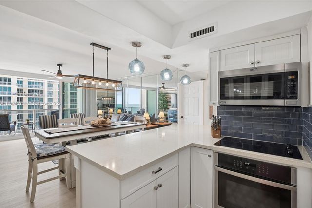 3505 S Ocean Dr 817, Hollywood, FL 33019