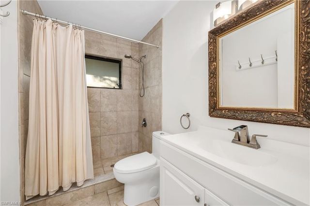 5191 Mahogany Ridge DR, Naples, FL 34119