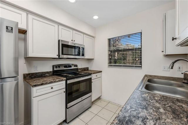 5191 Mahogany Ridge DR, Naples, FL 34119