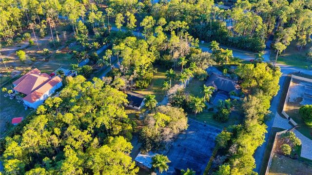 5191 Mahogany Ridge DR, Naples, FL 34119