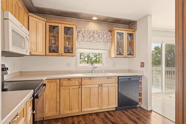 N4940 Briarcliffe COURT, West Salem, WI 54669