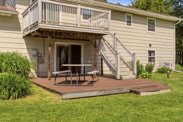 N4940 Briarcliffe COURT, West Salem, WI 54669