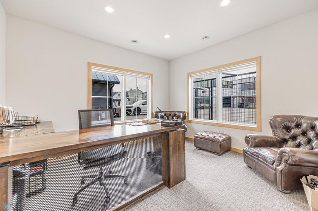 3251 Oak Ridge Loop E, West Fargo, ND 58078