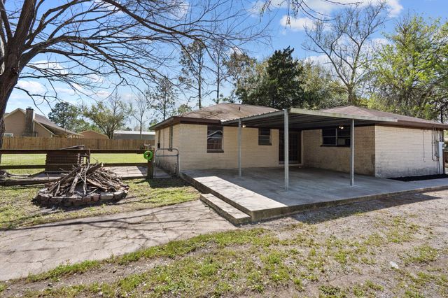 7117 Avenue D, Santa Fe, TX 77510