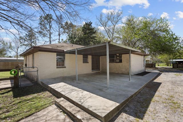 7117 Avenue D, Santa Fe, TX 77510