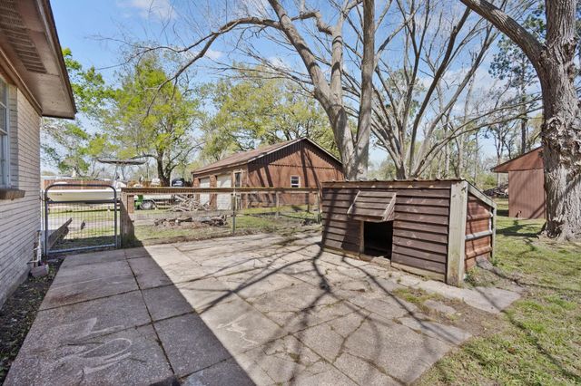 7117 Avenue D, Santa Fe, TX 77510