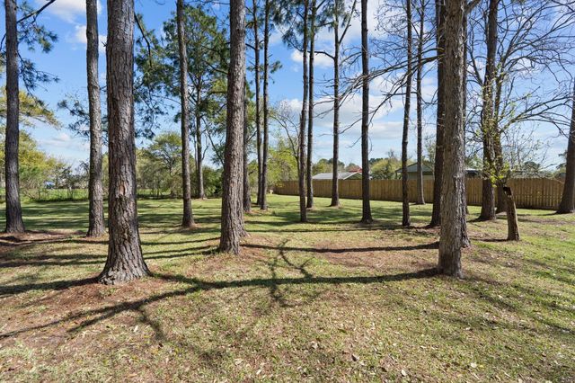 7117 Avenue D, Santa Fe, TX 77510