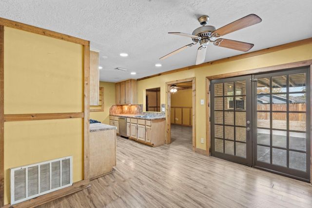 7117 Avenue D, Santa Fe, TX 77510