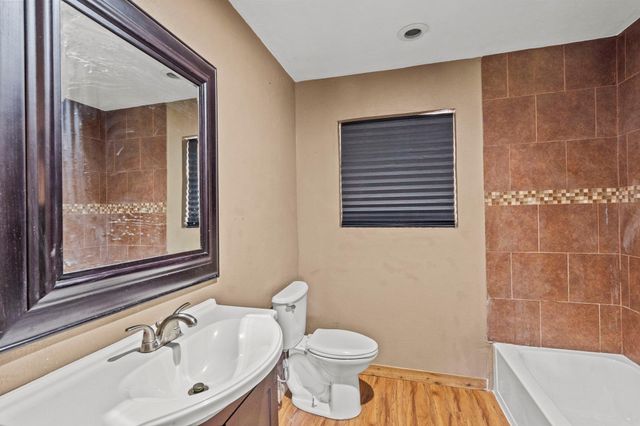 7117 Avenue D, Santa Fe, TX 77510