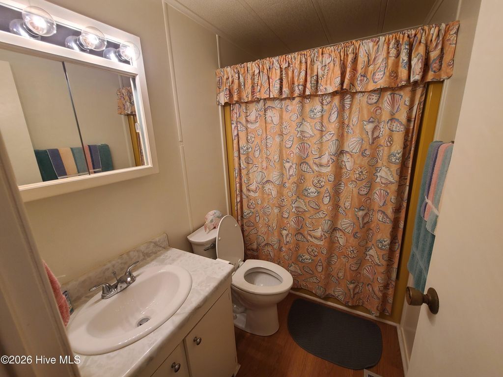 Image 22 of property listing at 308 W Bogue Boulevard, Atlantic Beach, NC 28512