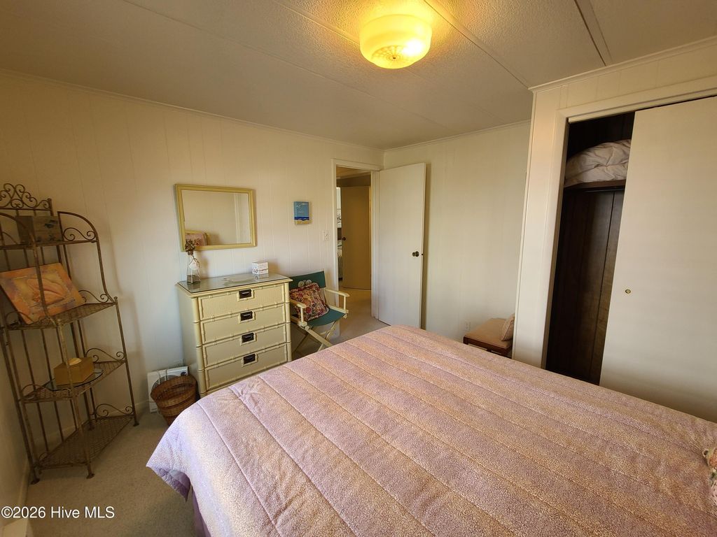 Image 26 of property listing at 308 W Bogue Boulevard, Atlantic Beach, NC 28512