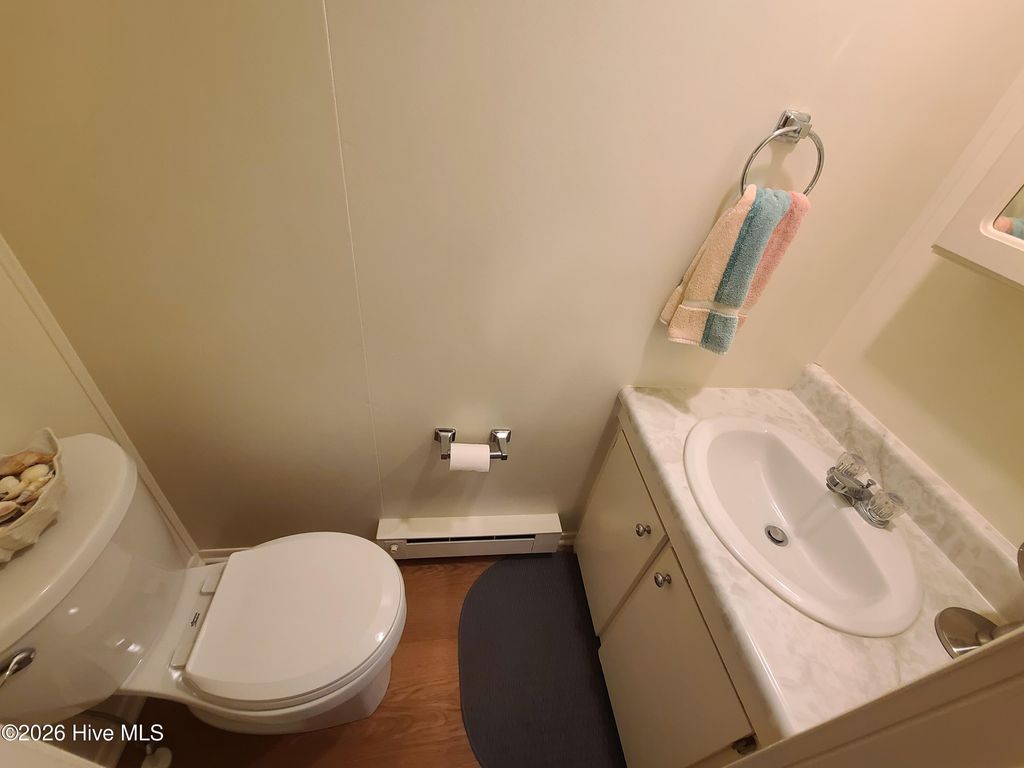 Image 29 of property listing at 308 W Bogue Boulevard, Atlantic Beach, NC 28512