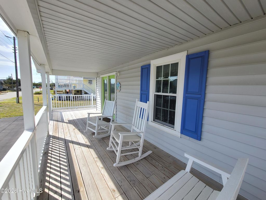 Image 6 of property listing at 308 W Bogue Boulevard, Atlantic Beach, NC 28512