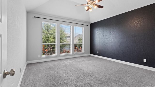 6501 Crockett Cv, Schertz, TX 78108