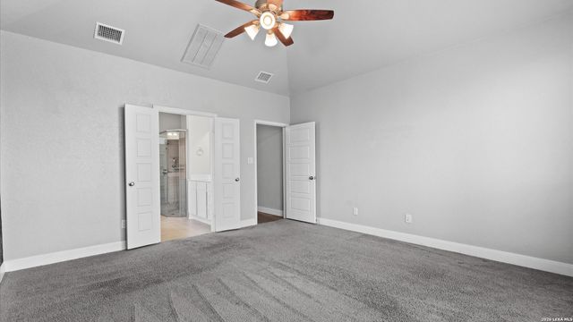 6501 Crockett Cv, Schertz, TX 78108
