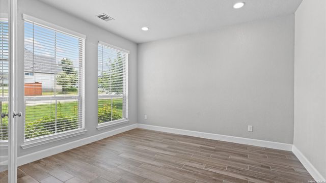 6501 Crockett Cv, Schertz, TX 78108