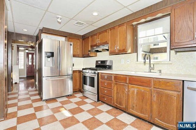 55 New York Avenue, Dumont, NJ 07676