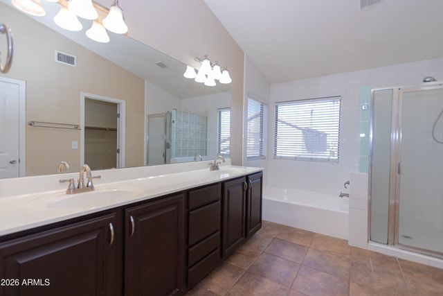 720 W HANCOCK Avenue, Gilbert, AZ 85233