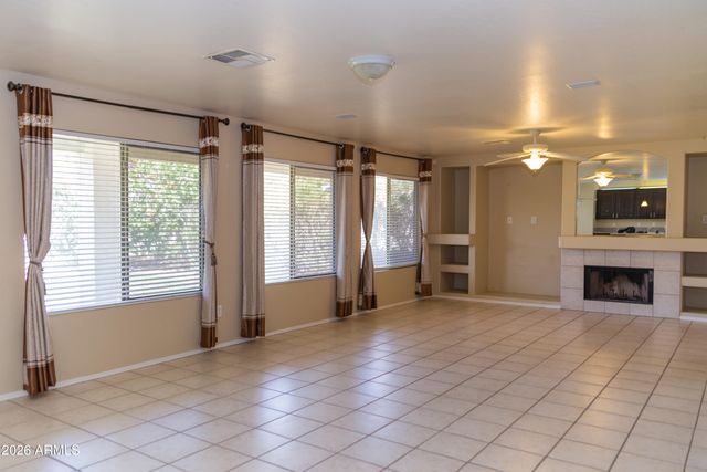 720 W HANCOCK Avenue, Gilbert, AZ 85233