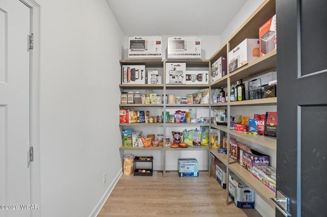 10321 Wheatfield Drive, Findlay, OH 45840