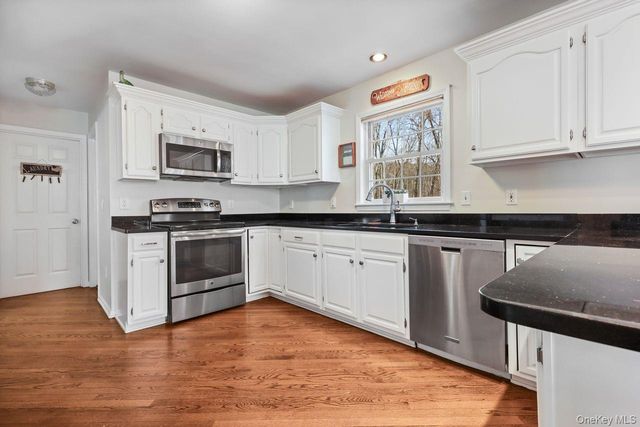 10 Jennifer Lane, Carmel, NY 10512