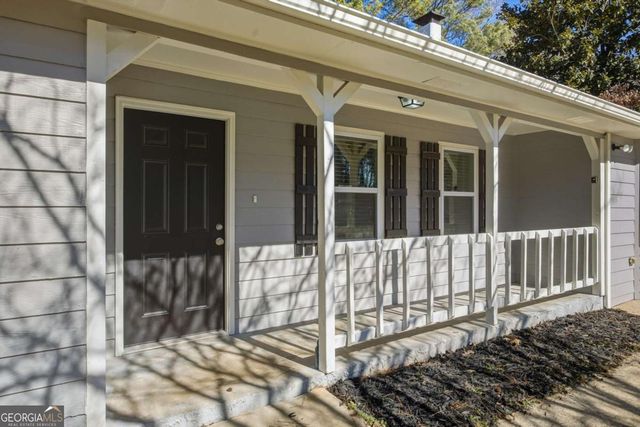 3075 Palomino Drive, Powder Springs, GA 30127