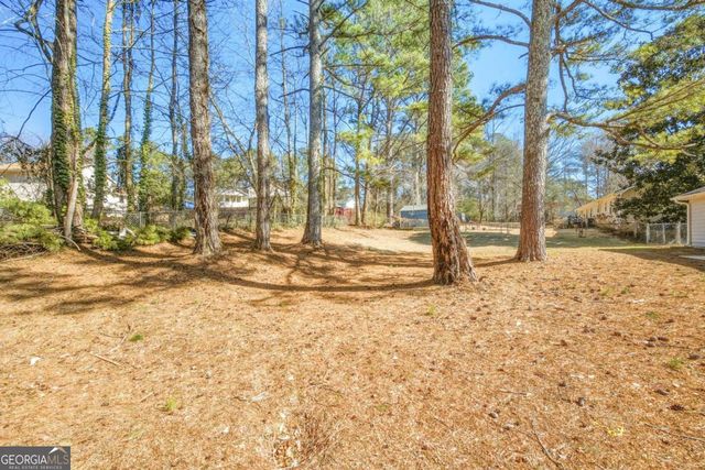 3075 Palomino Drive, Powder Springs, GA 30127