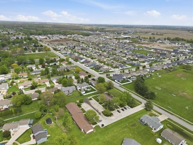 1666 Southview Drive, Lowell, IN 46356