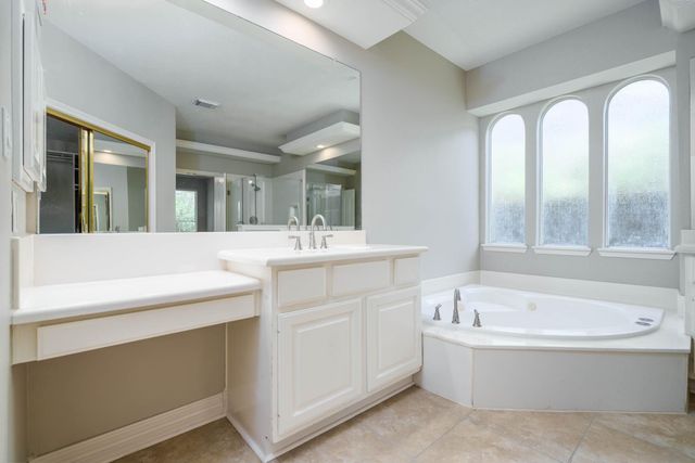 12007 Costa Del Rey Court, Houston, TX 77041