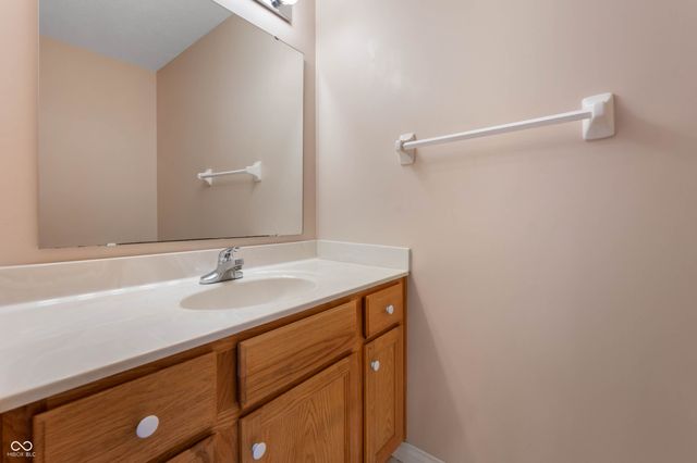 10747 Red Pine Drive, Fishers, IN 46037